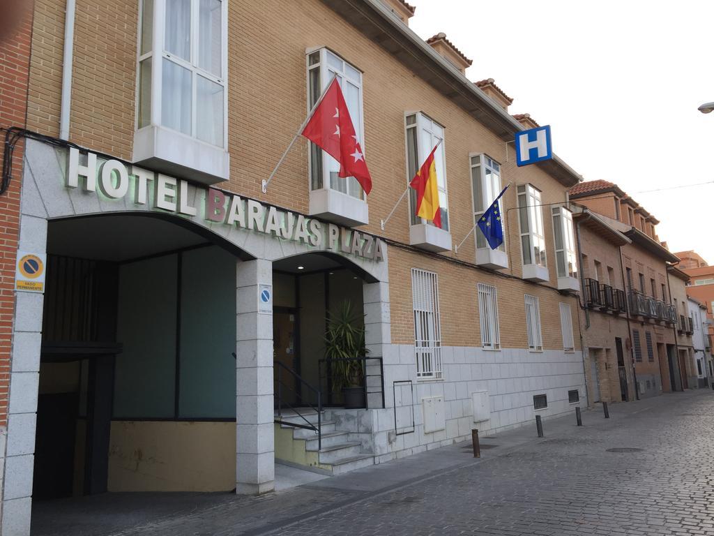 Hotel Barajas Plaza Madrid Exterior photo